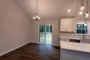 633 Shorewood Dr, Colonial Beach, VA 22443 - Photo 10