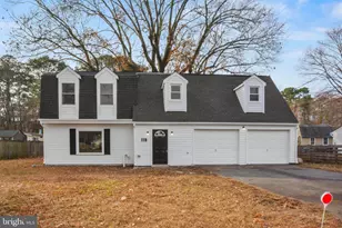 119 Westmoreland Dr, Colonial Beach, VA 22443 - Photo 1