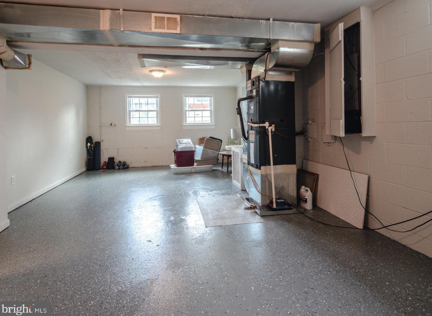 1012 Woodland Ave, Winchester VA  22601-5826 exterior