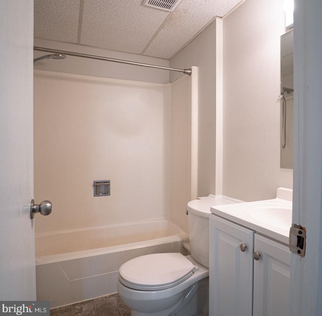 1012 Woodland Ave, Winchester VA  22601-5826 exterior