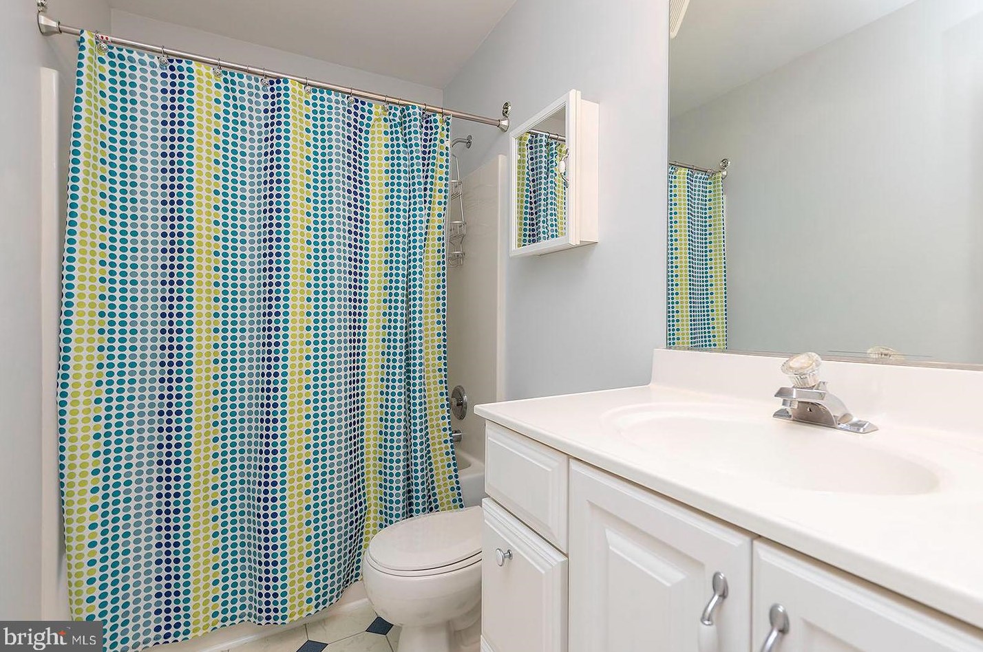 2832 Saratoga Dr, Winchester VA 22601-2622 exterior