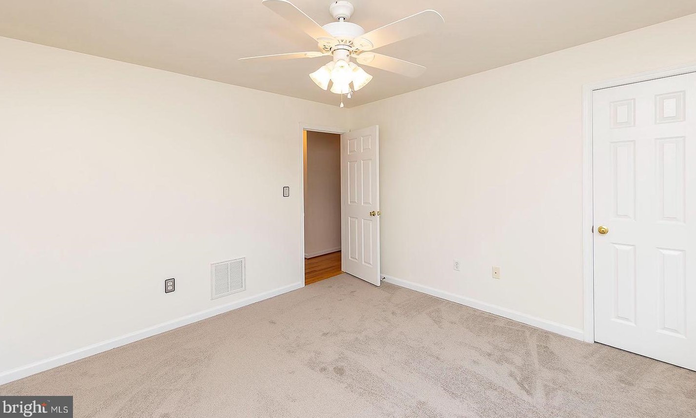 2832 Saratoga Dr, Winchester VA 22601-2622 exterior