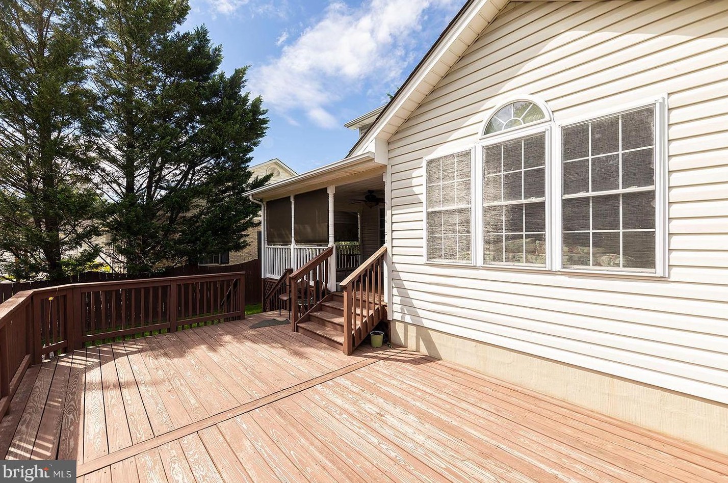 2832 Saratoga Dr, Winchester VA 22601-2622 exterior