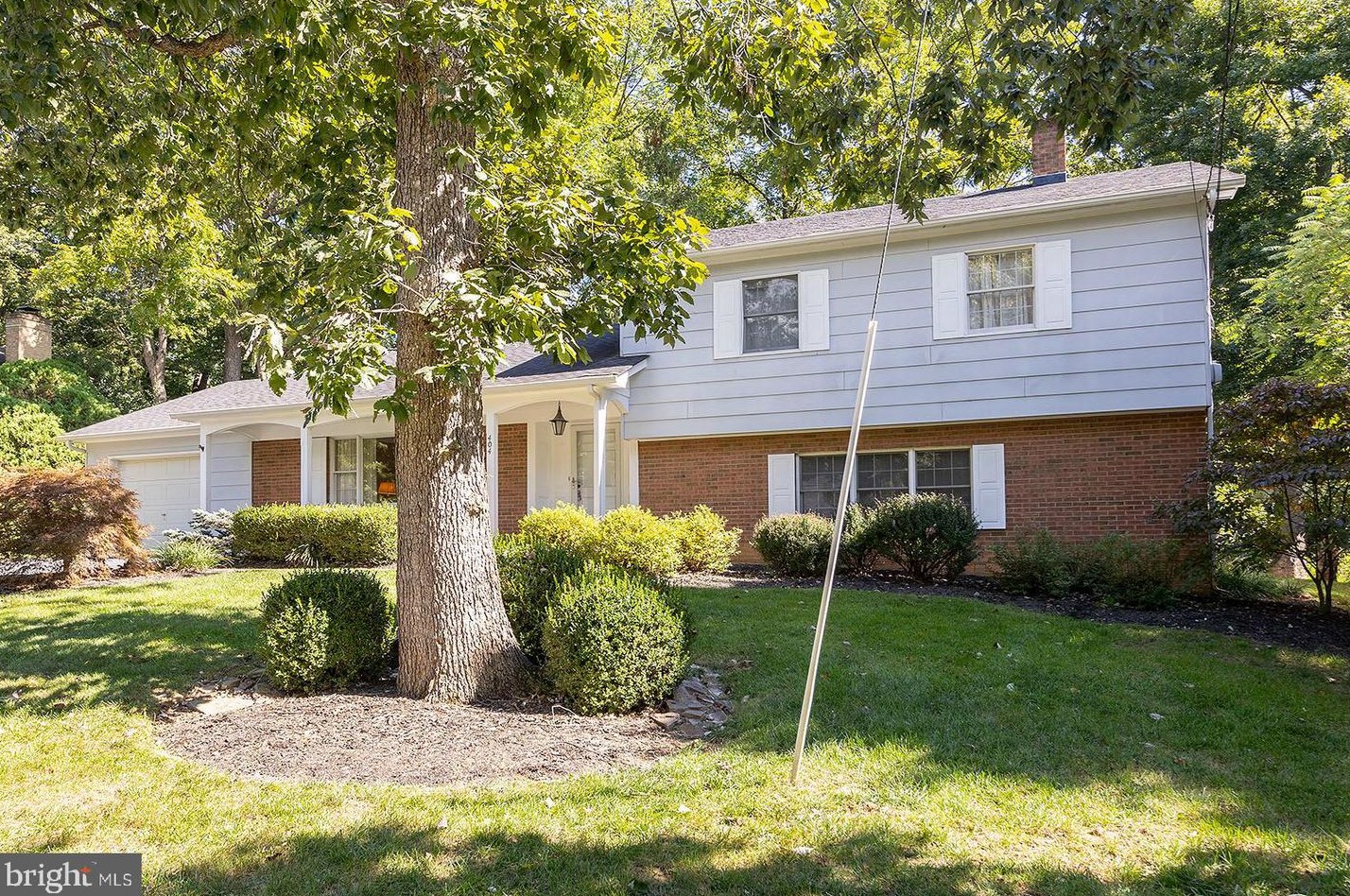 404 Marion St, Winchester, VA 22601-3018