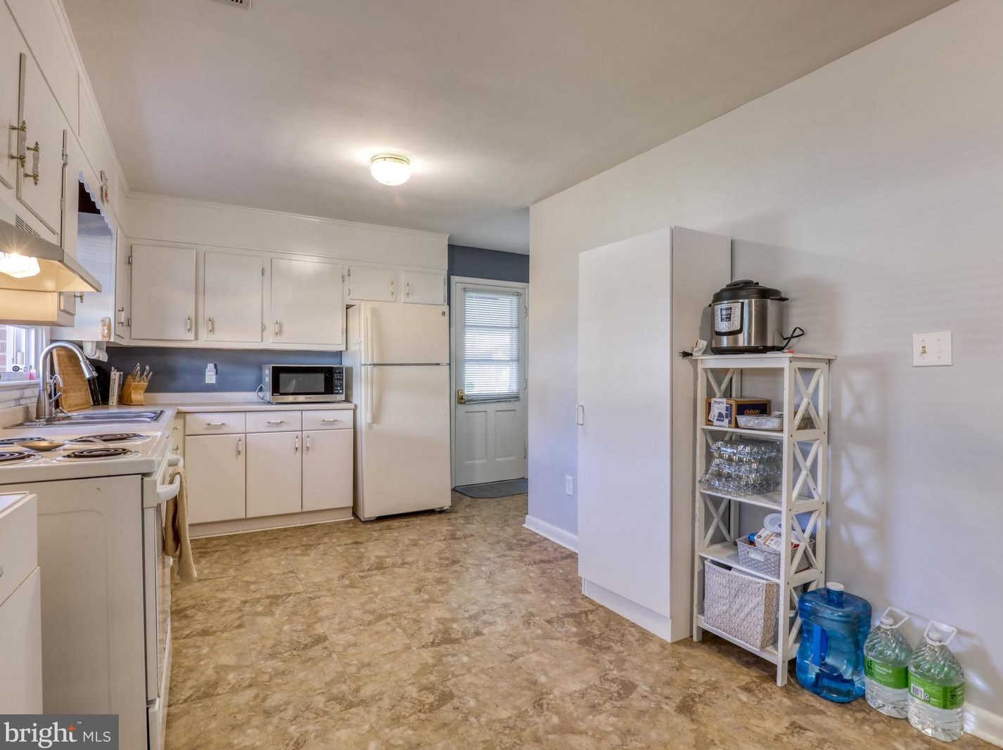 331 Fox Dr, Winchester VA  22601-3039 exterior