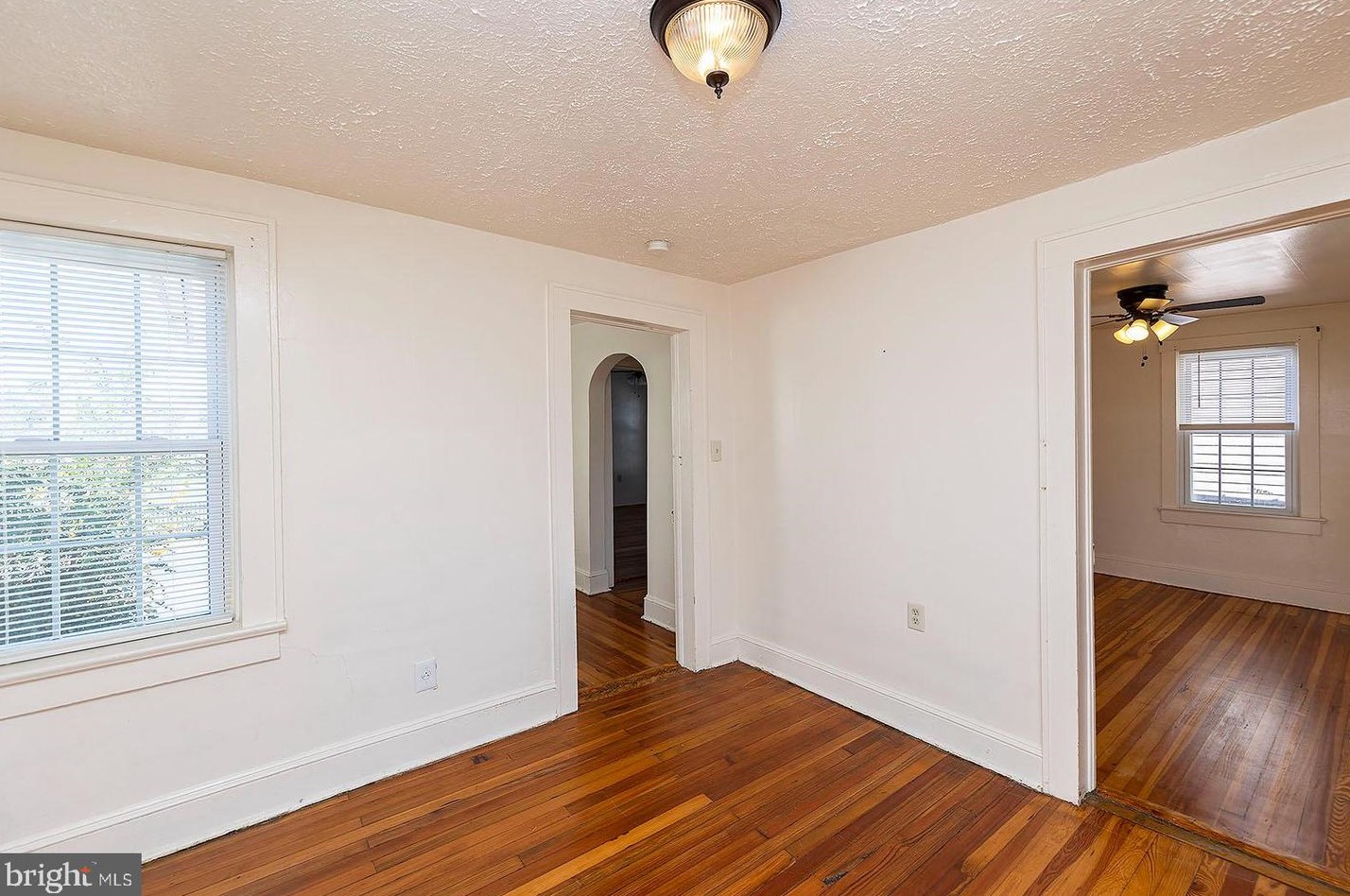 20 Pleasant Valley Rd, Winchester VA  22601-5235 exterior