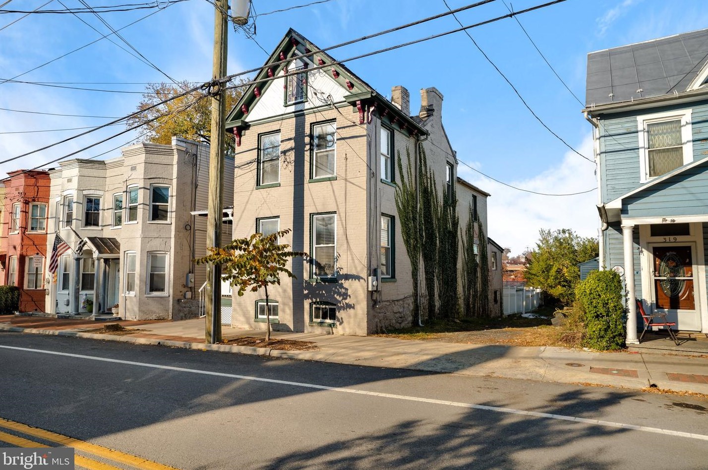 317 N Kent St, Winchester, VA 22601