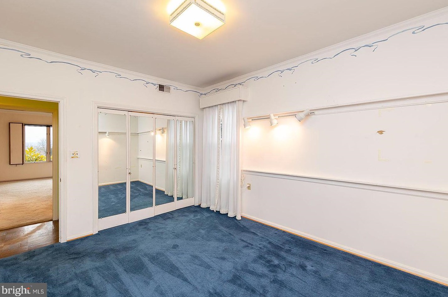 1413 Handley Ave, Winchester VA  22601-3746 exterior