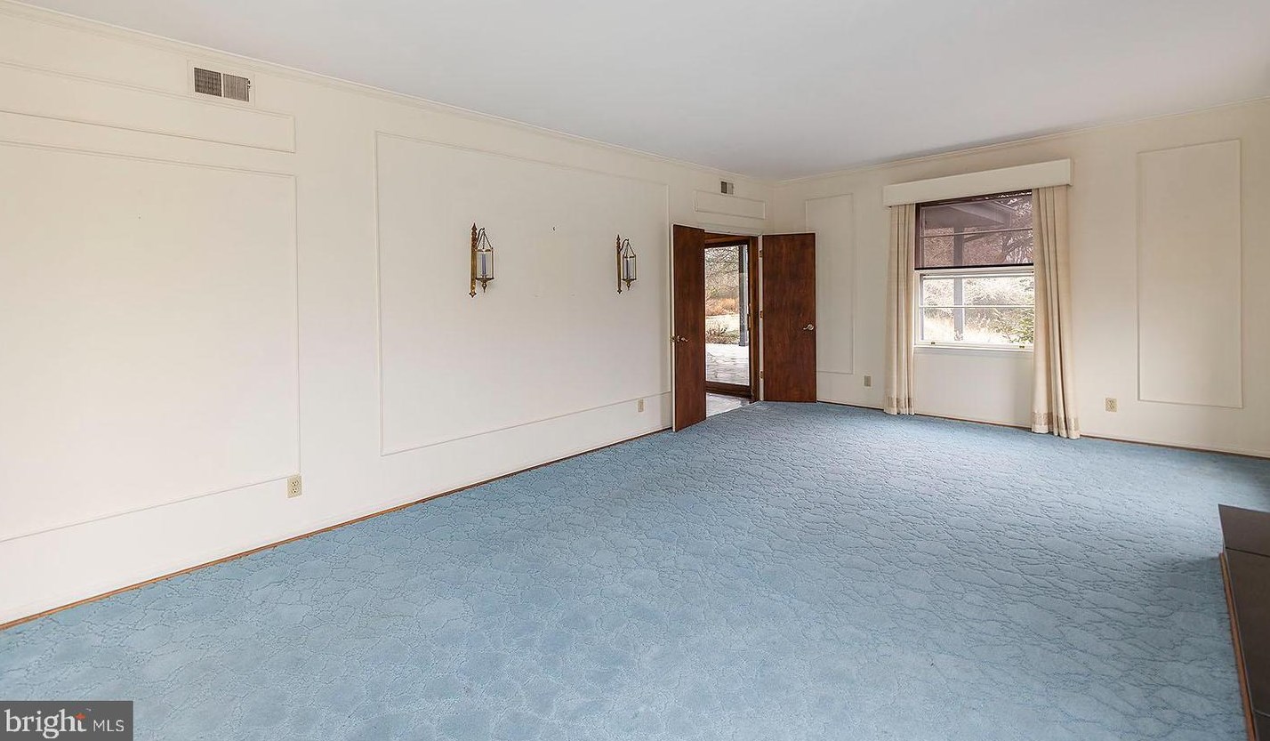 1413 Handley Ave, Winchester VA  22601-3746 exterior