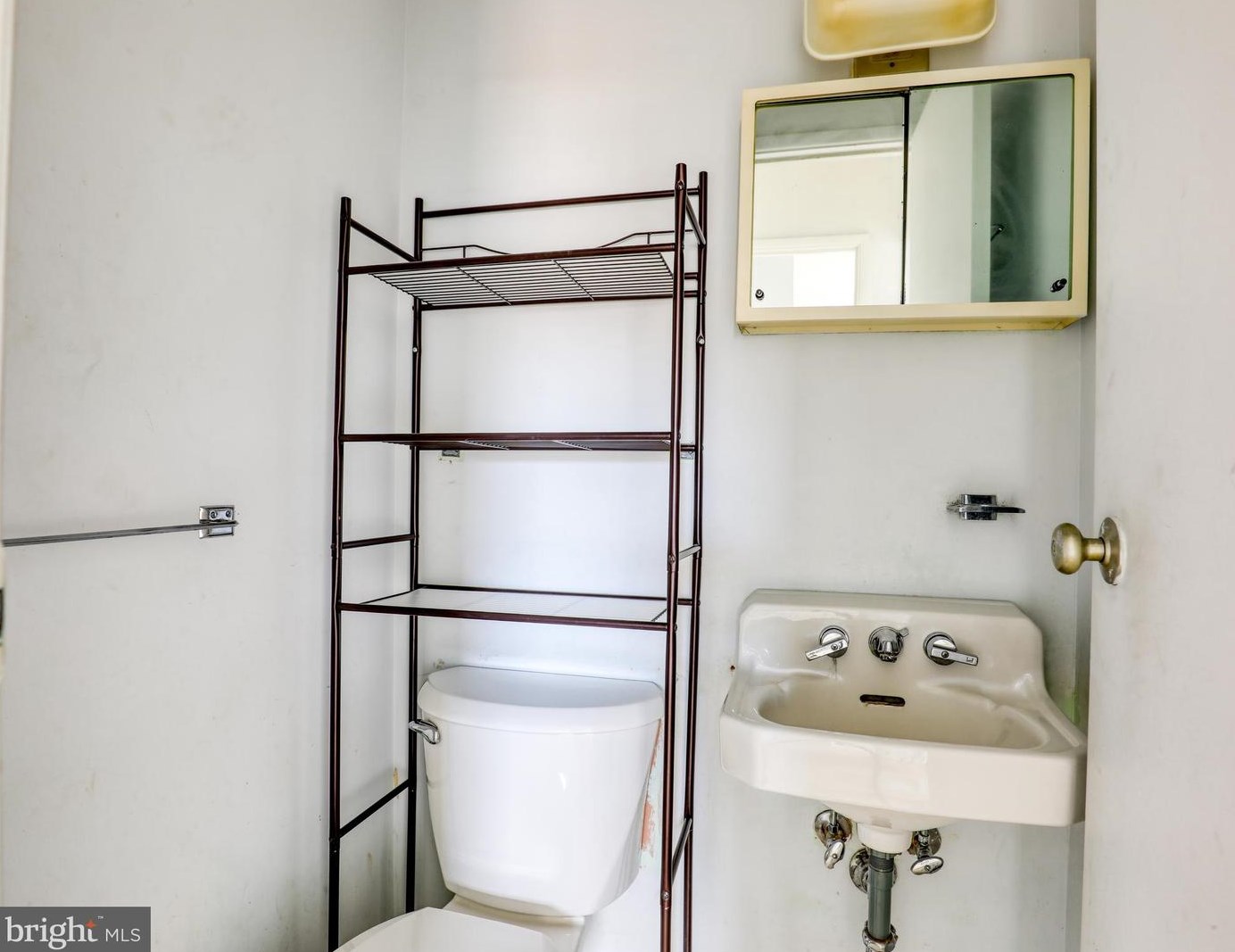 390 Pall Mall St, Winchester VA  22601-5138 exterior