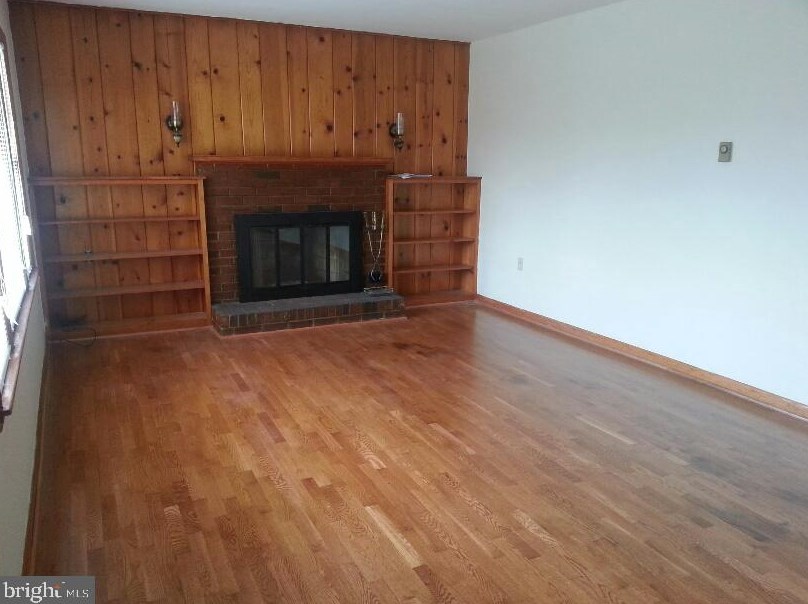 233 Molden Dr, Winchester, VA 22601