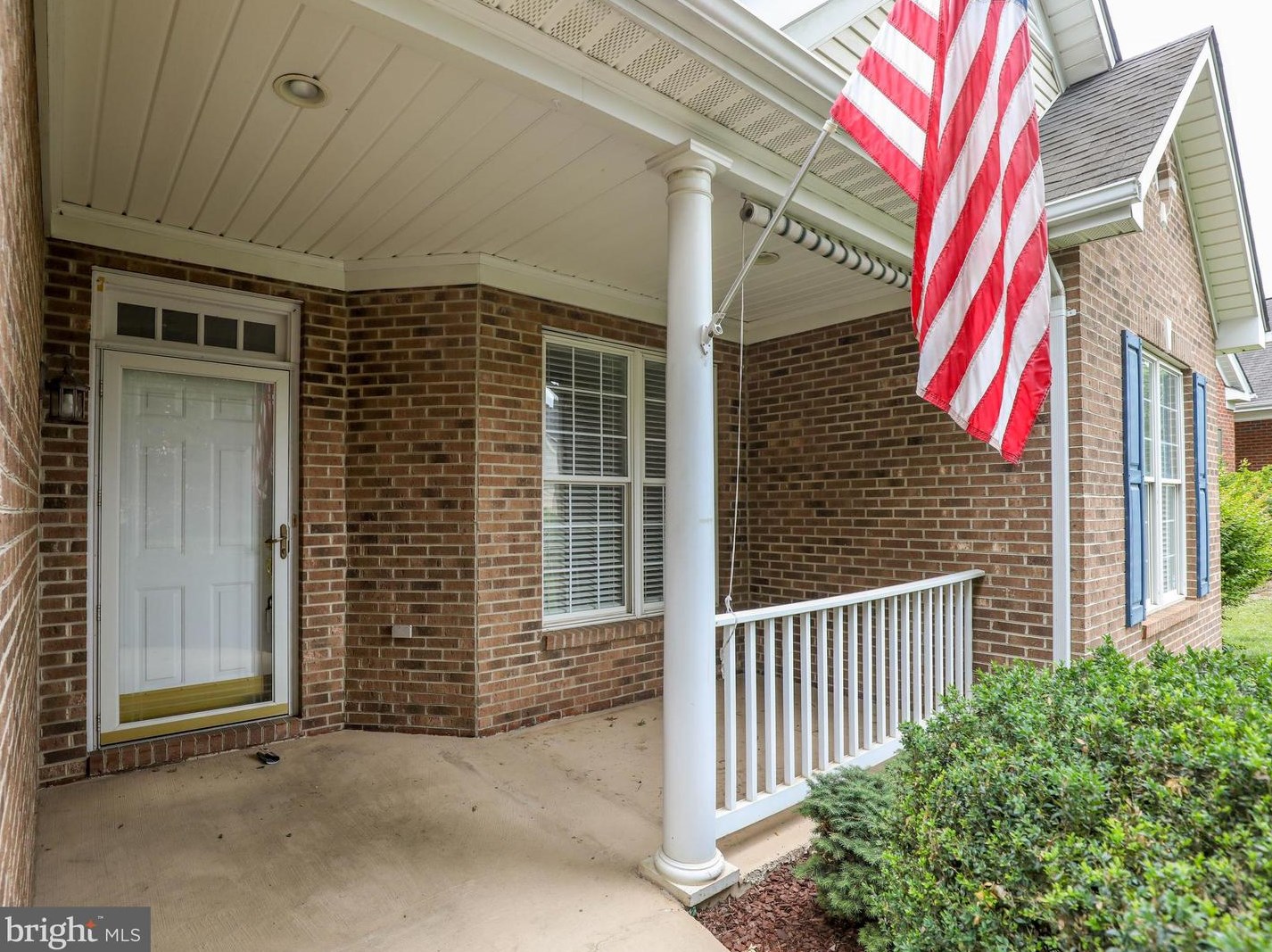 718 Sterling Dr, Winchester, VA 22601