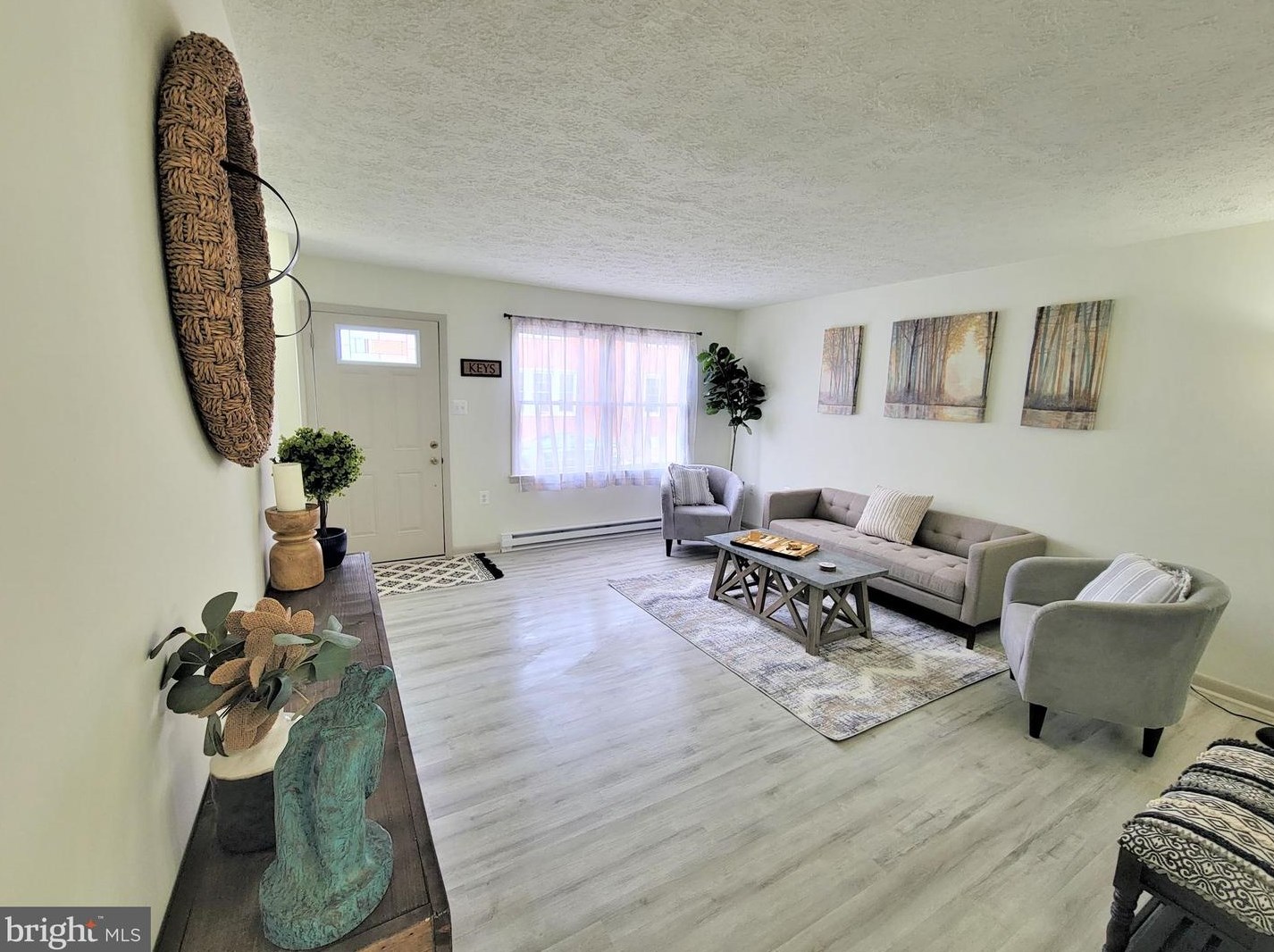 303 Gray Ave, Winchester, VA 22601