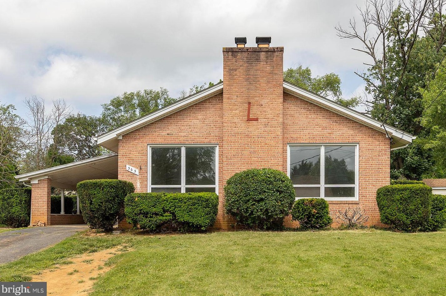 365 Shenandoah Ave, Winchester, VA 22601