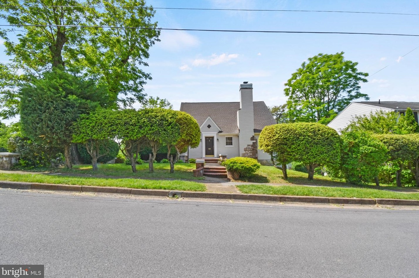 25 E Hart St, Winchester, VA 22601