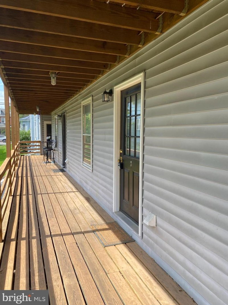 320 Amherst St #8, Winchester, VA 22601