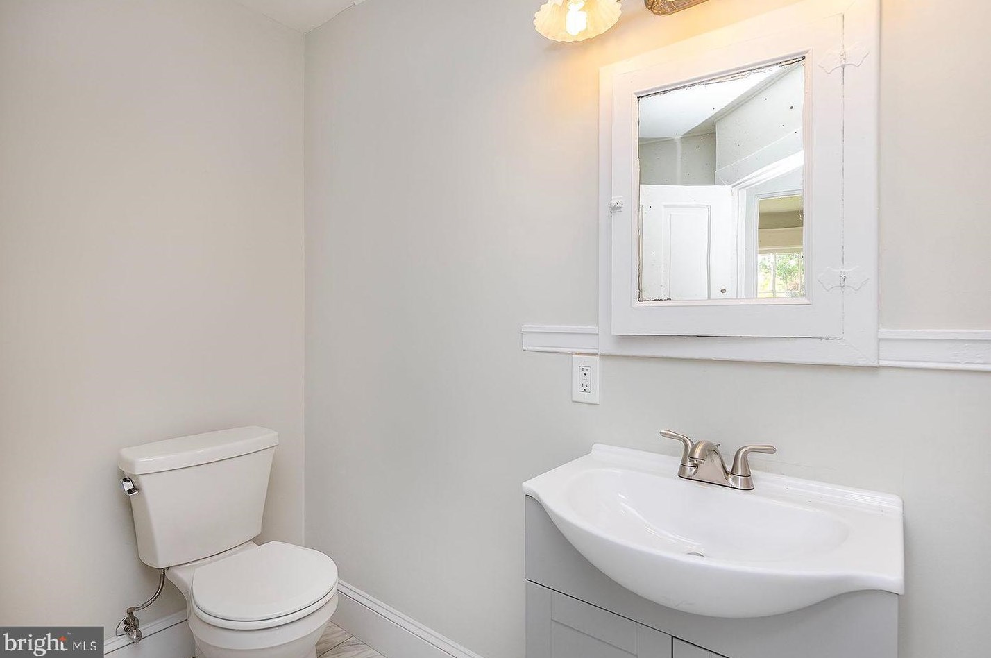 918 Amherst St, Winchester VA  22601-3306 exterior