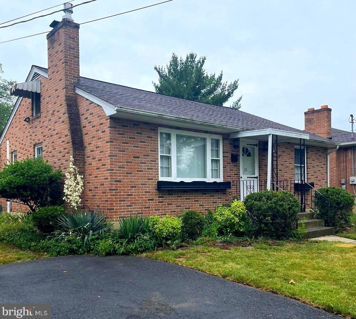 23 Montague Ave, Winchester, VA 22601