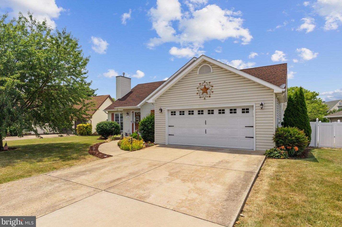 2627 Stonegate Dr, Winchester, VA 22601-3484