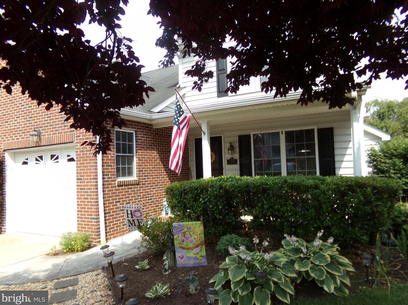 2066 Honeysuckle Ln, Winchester, VA 22601