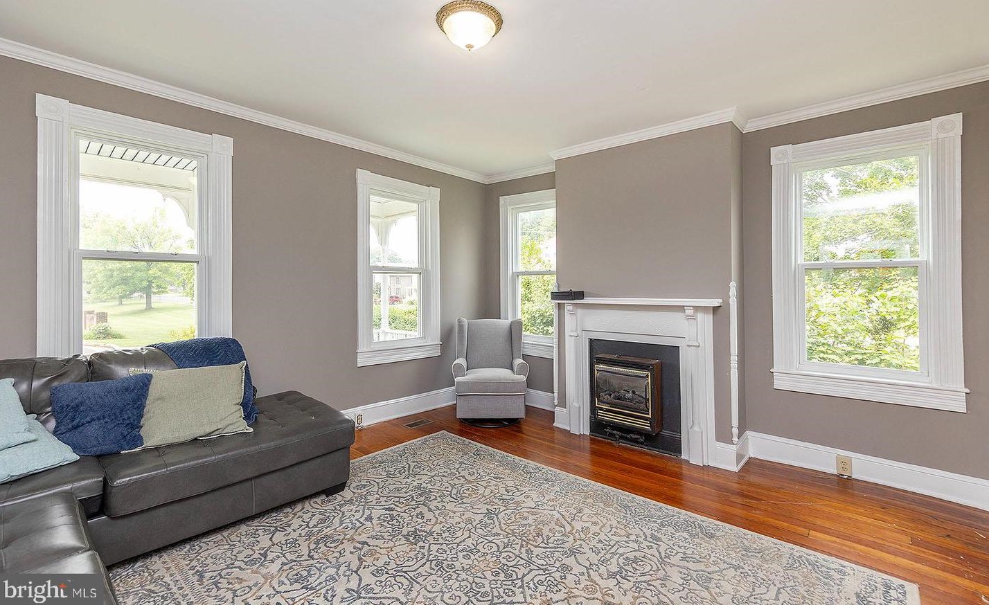 4 Southwerk St, Winchester, VA 22601-4554