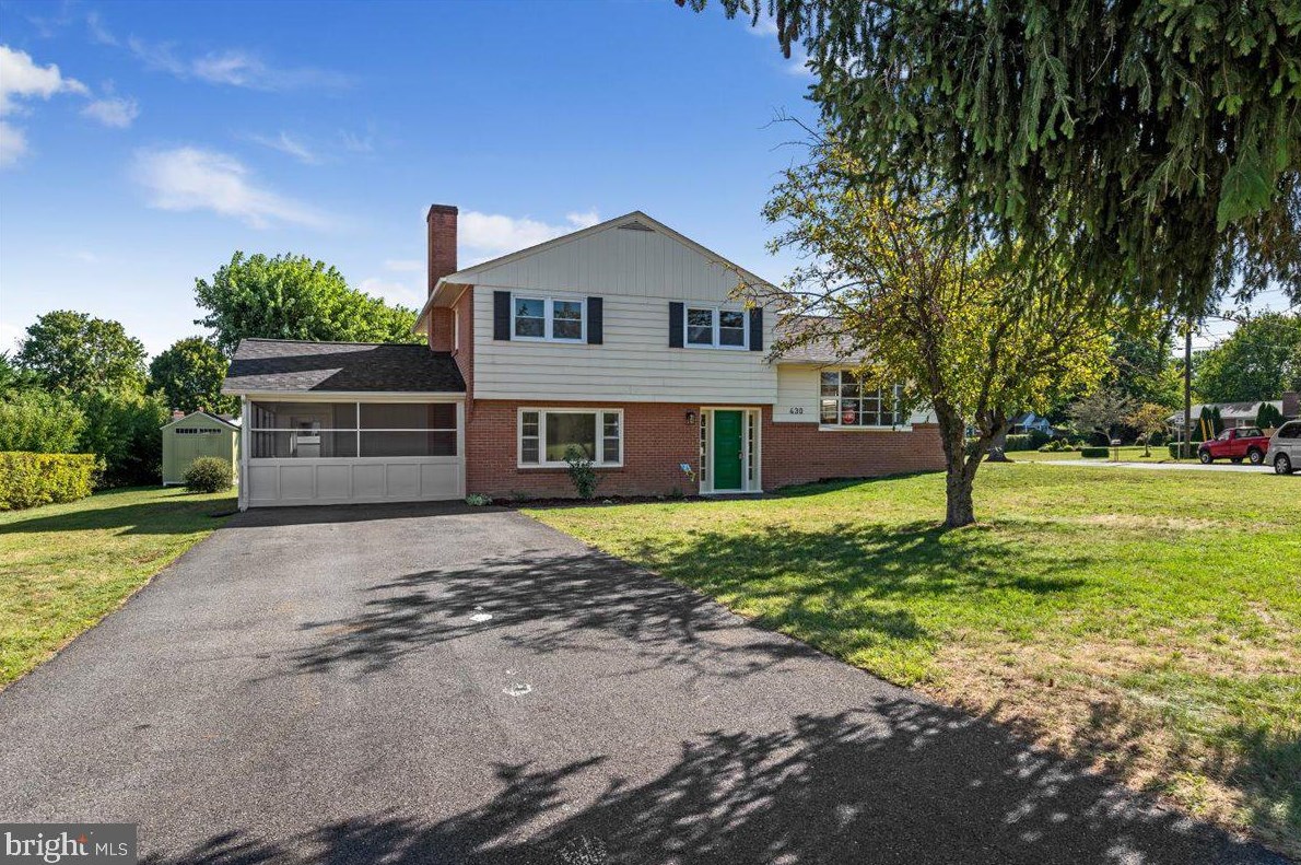 430 Wentworth Dr, Winchester, VA 22601-3435