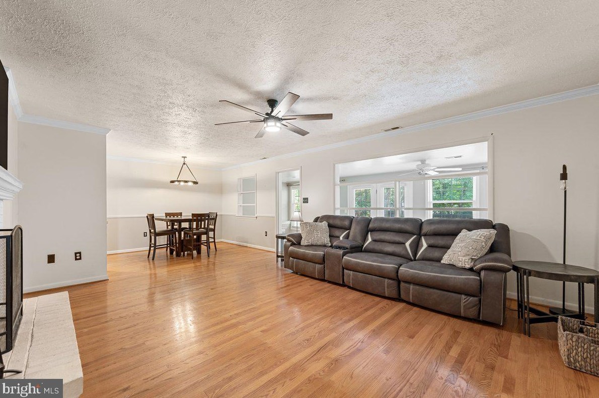 352 Parkway St, Winchester, VA 22601-5146