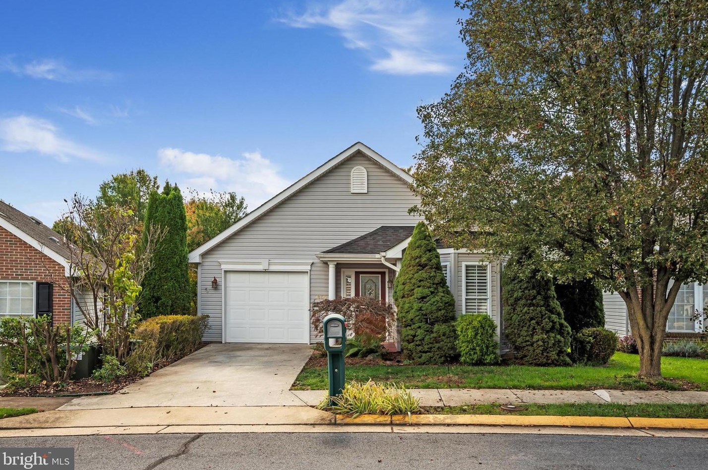 1854 Kershaw Ln, Winchester, VA 22601-6383