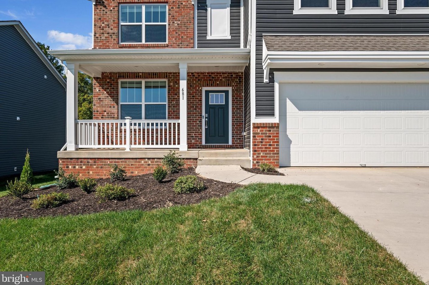 681 Hillman Dr, Winchester, VA 22601-2743