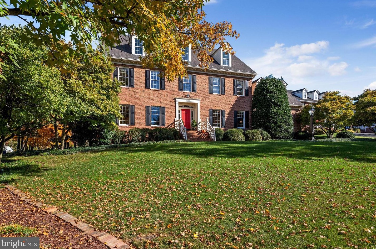 1040 Breckinridge Ln, Winchester, VA 22601-6708