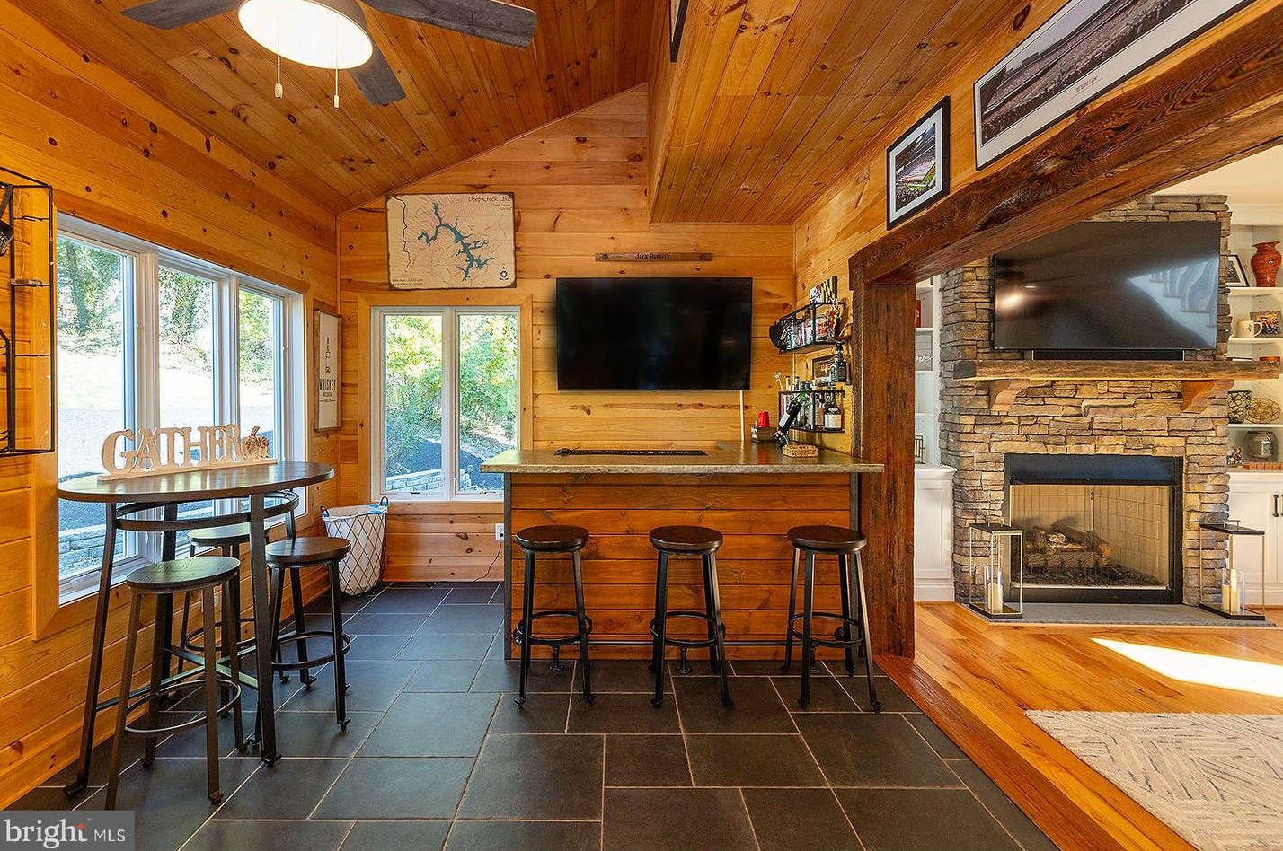 1509 Handley Ave, Winchester VA  22601-3114 exterior