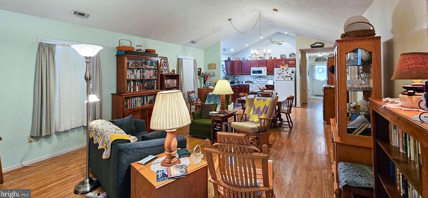 1835 Tilghman Ln, Winchester, VA 22601