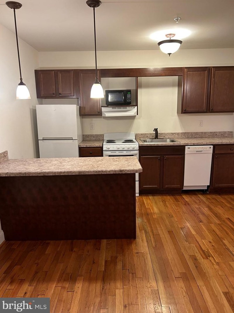 302 N Cameron St #204, Winchester, VA 22601