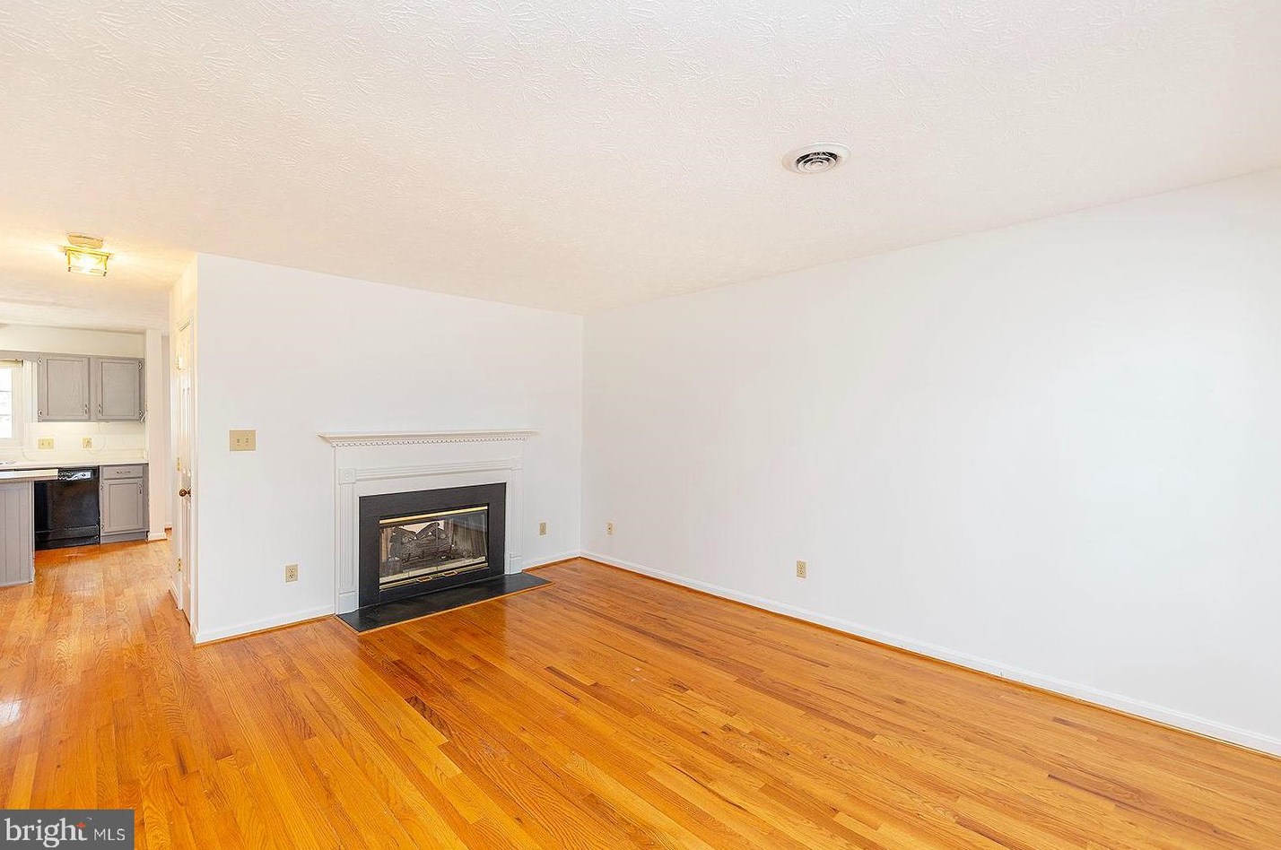 2642 Daniel Ter, Winchester, VA 22601-2647