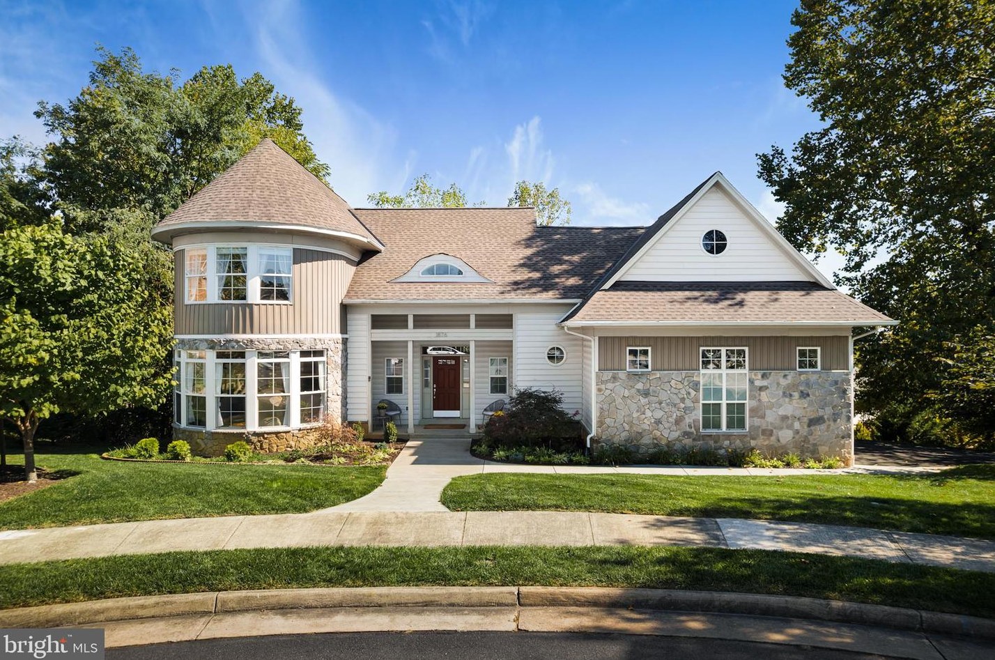 1876 Clayton Ridge Dr, Winchester, VA 22601-6393