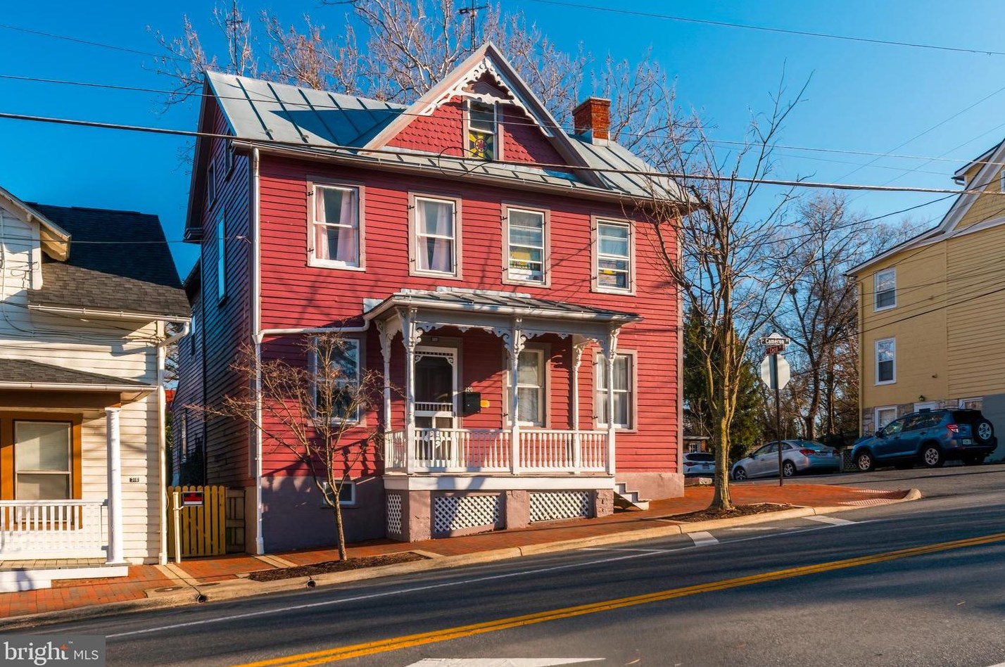 320 S Cameron St, Winchester, VA 22601