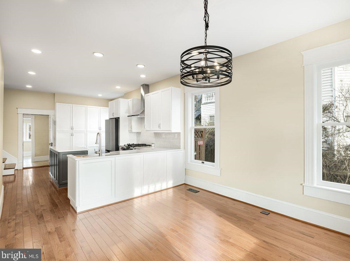 439 Braddock St, Winchester VA  22601-3921 exterior