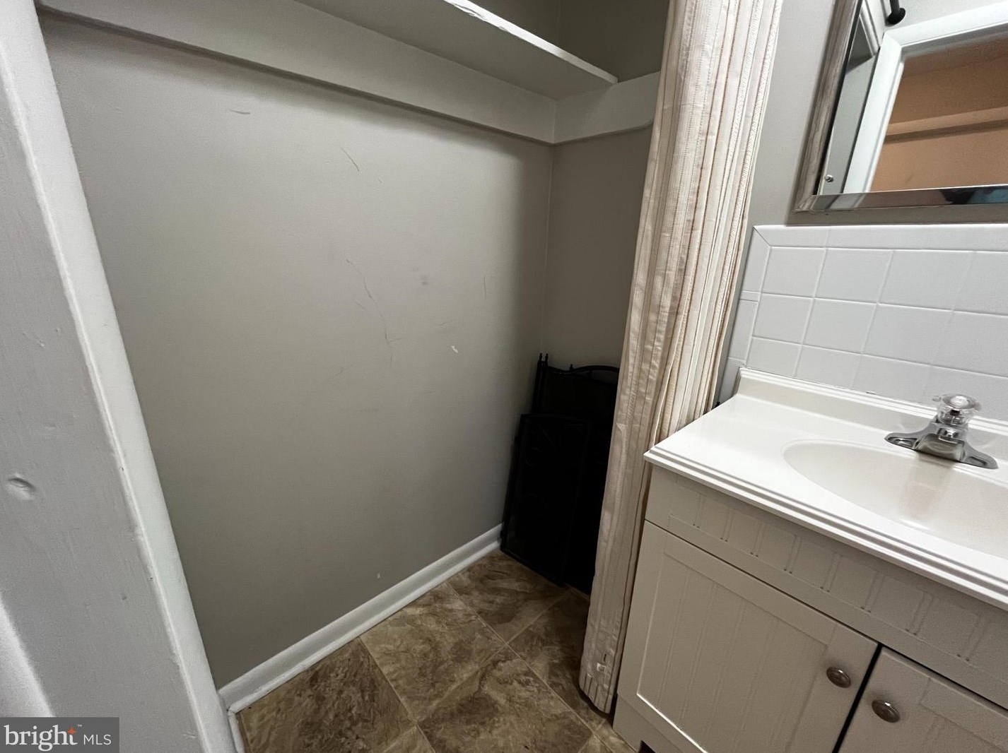 100 Fox Dr #2w, Winchester, VA 22601