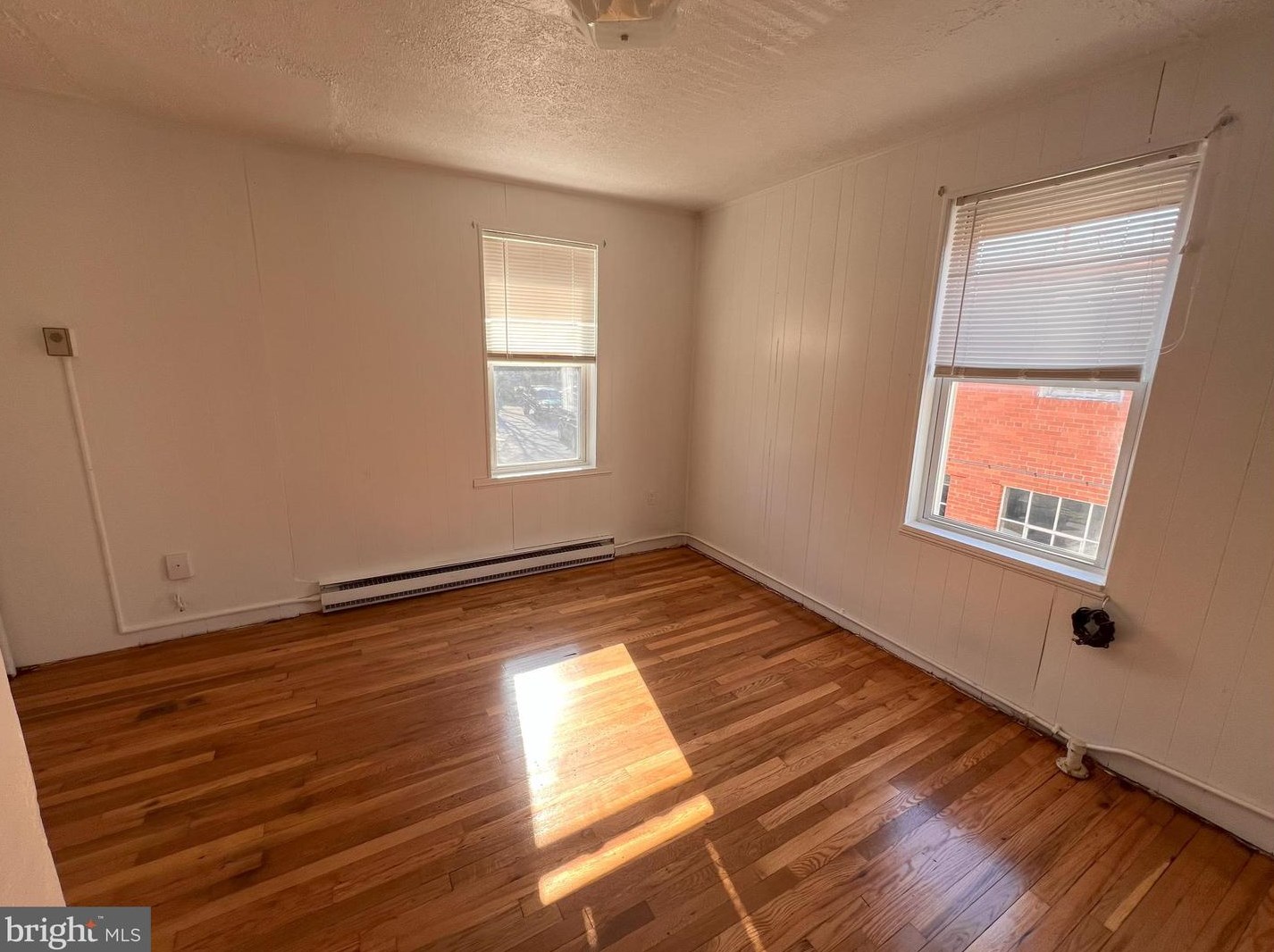 22 W Cecil St, Winchester, VA 22601