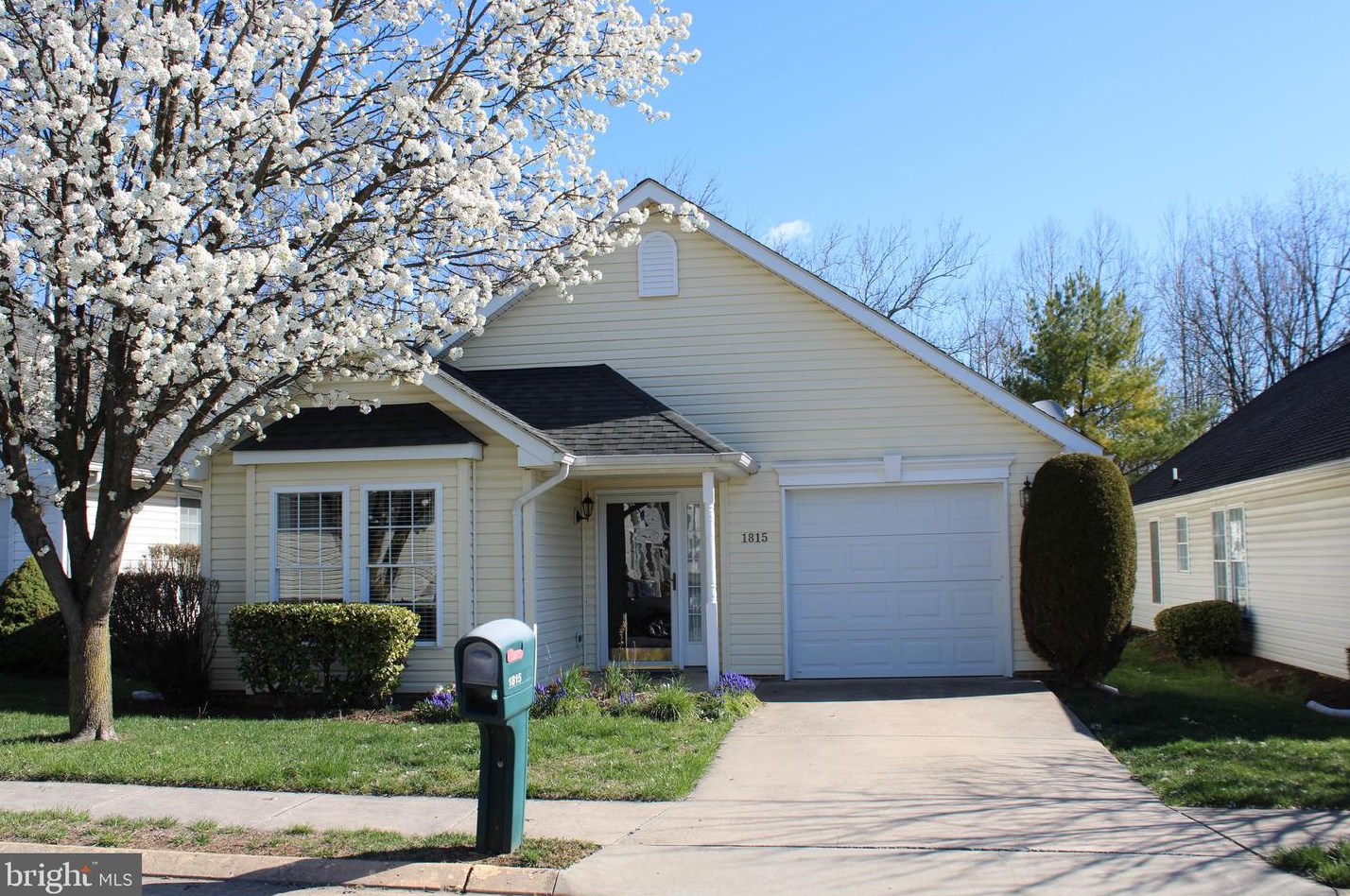 1815 Melvor Ln, Winchester, VA 22601-6390