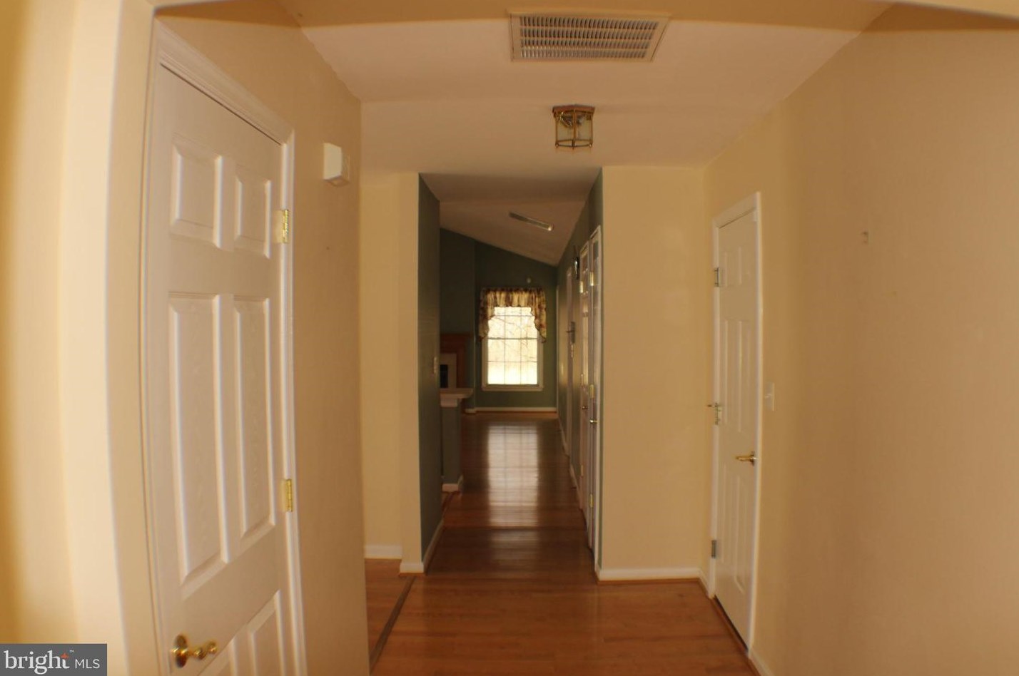 1815 Melvor Ln, Winchester VA  22601-6390 exterior