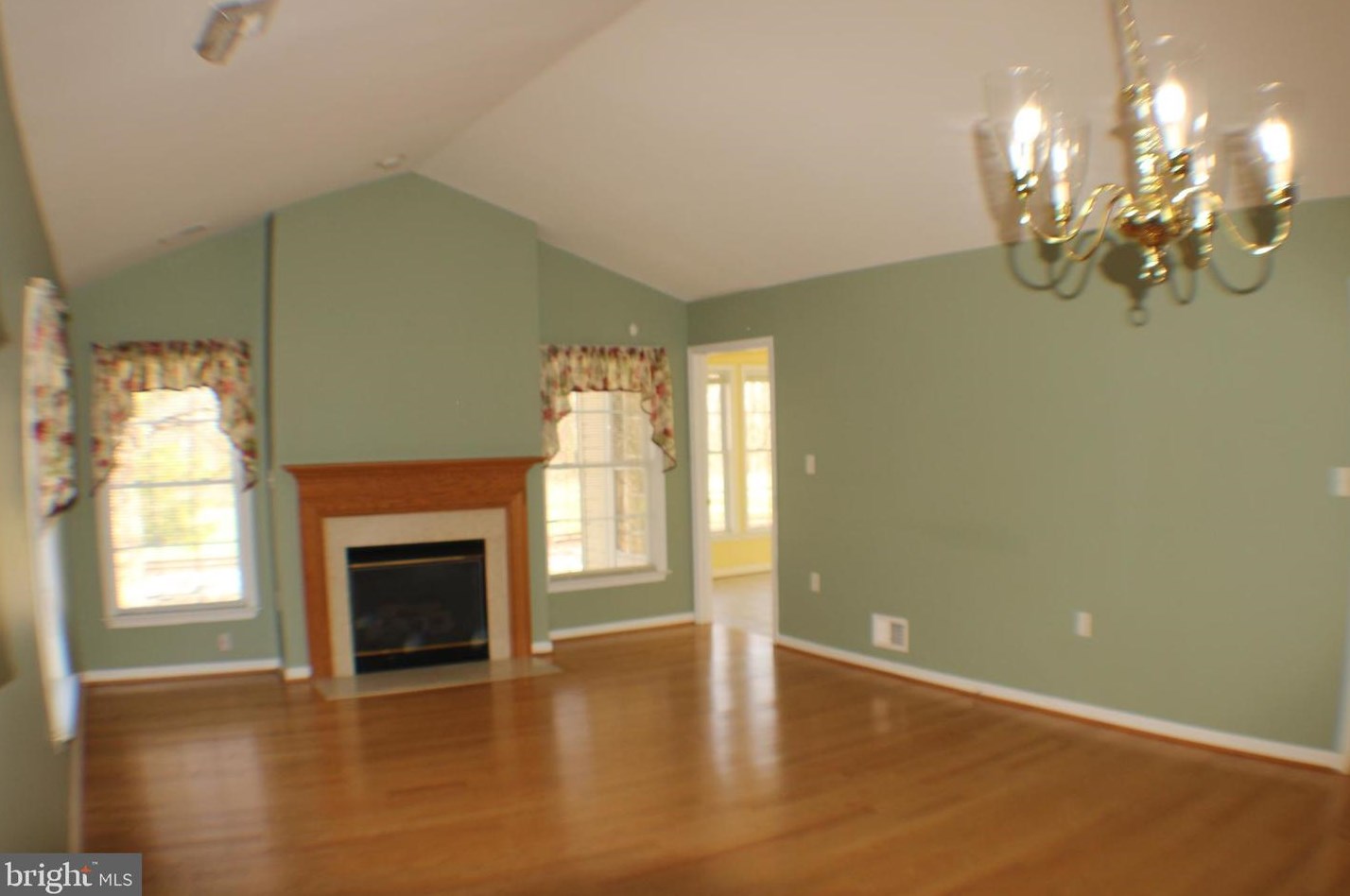 1815 Melvor Ln, Winchester VA  22601-6390 exterior