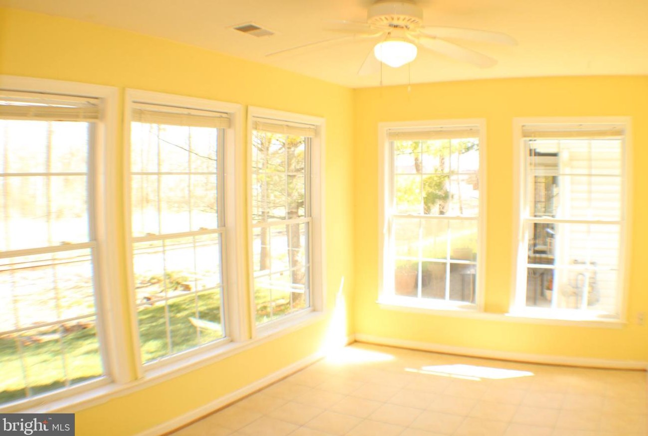 1815 Melvor Ln, Winchester VA  22601-6390 exterior