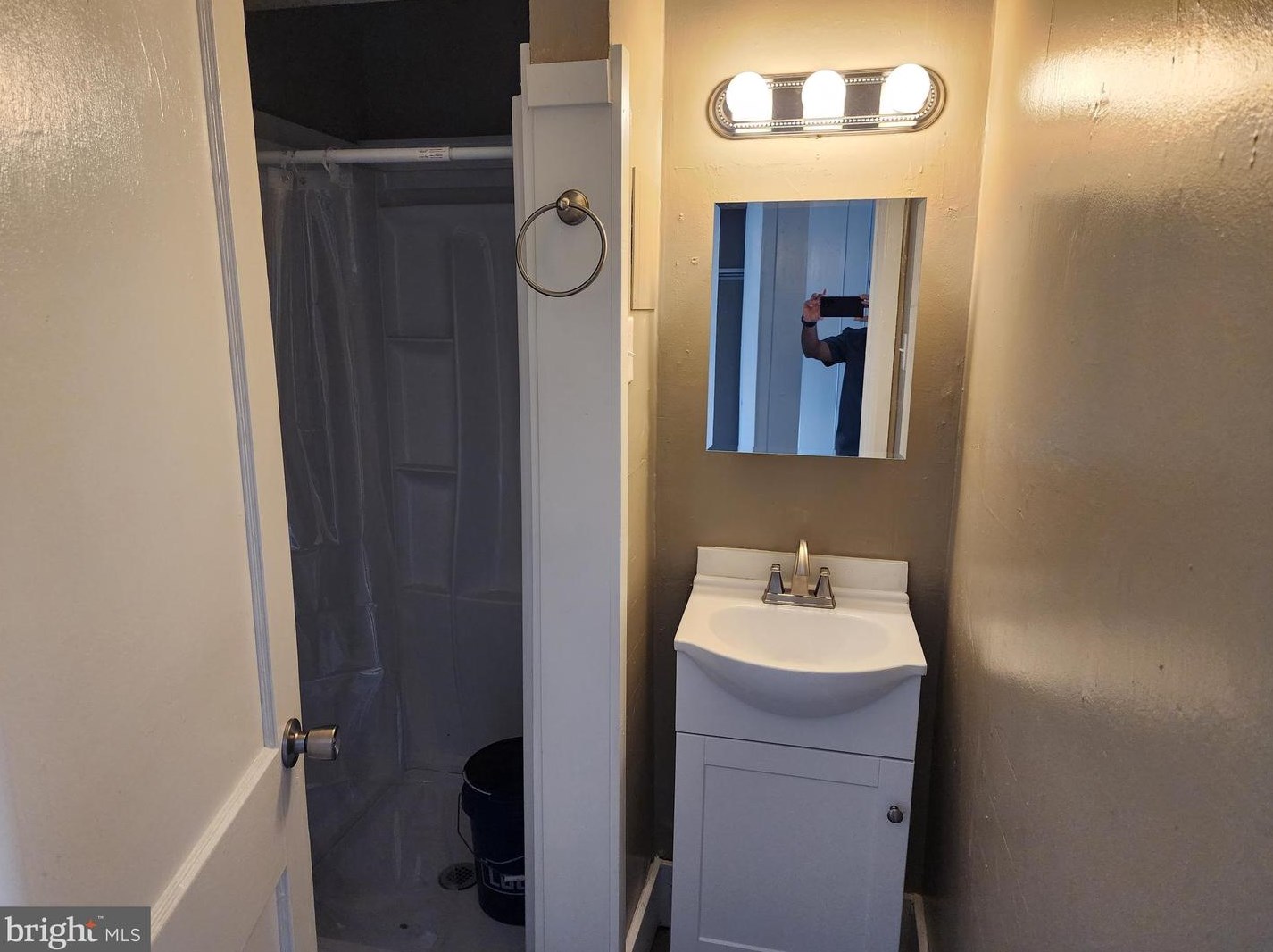 1816 Valley Ave #unit 3, Winchester, VA 22601