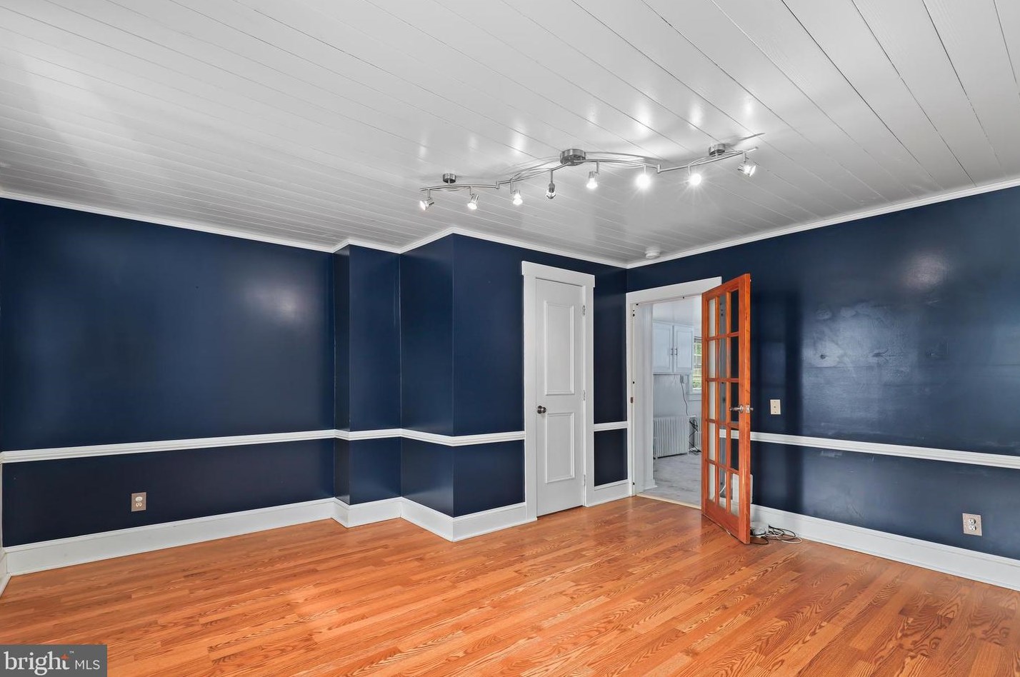 1531 Loudoun St, Winchester VA  22601-4421 exterior