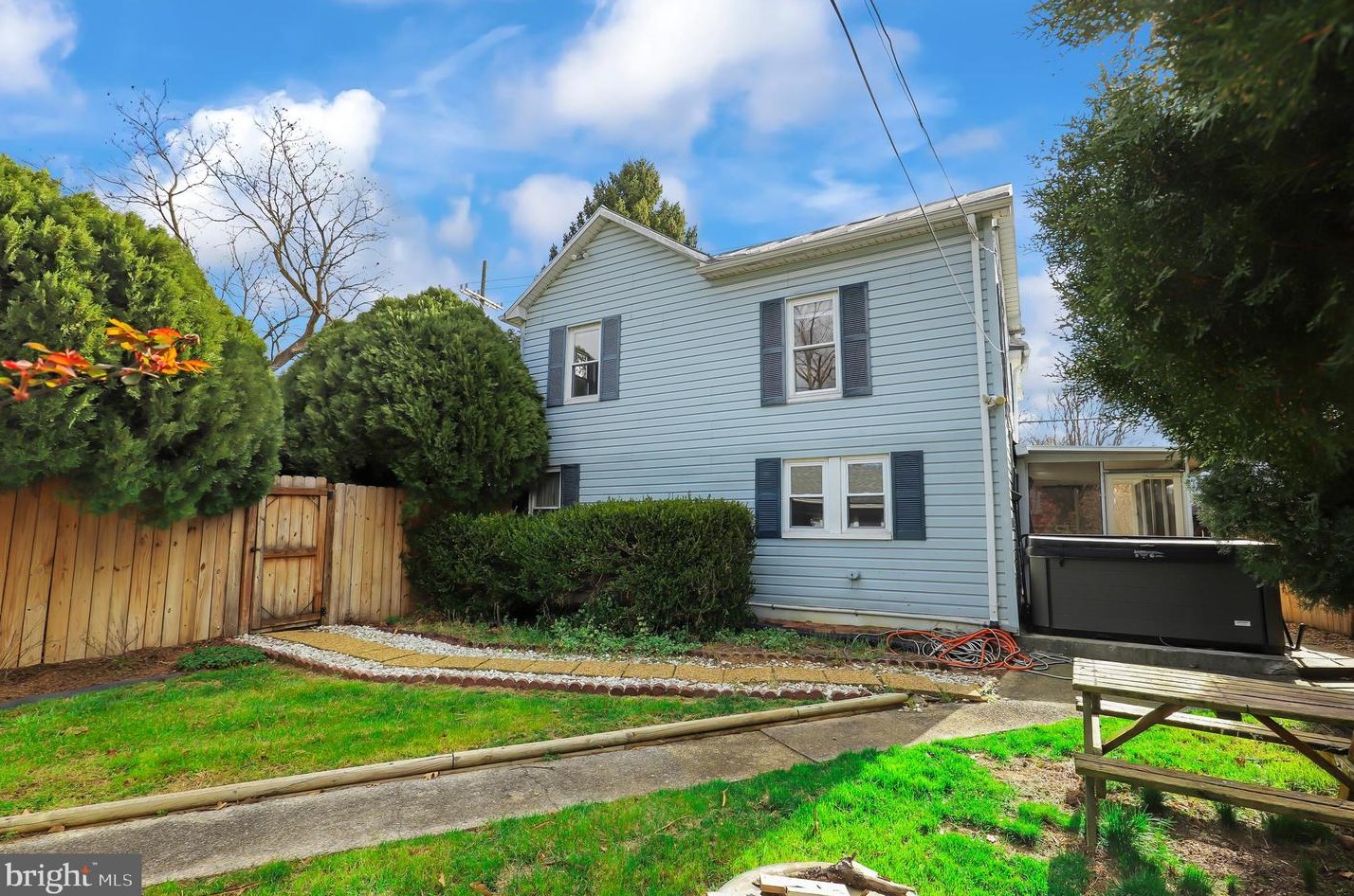 1531 Loudoun St, Winchester VA  22601-4421 exterior