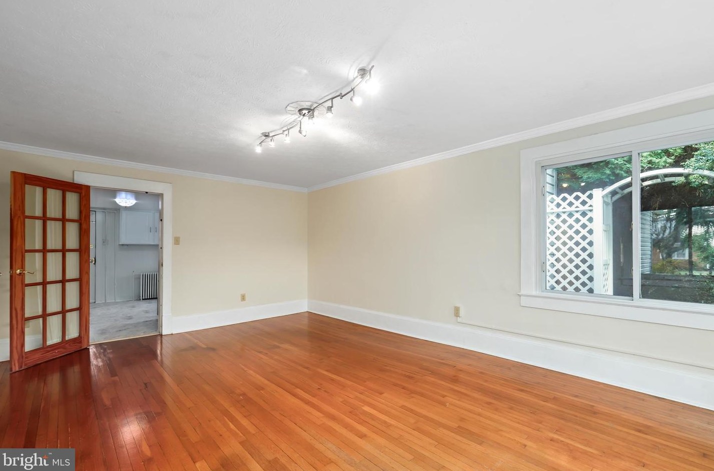 1531 Loudoun St, Winchester VA  22601-4421 exterior