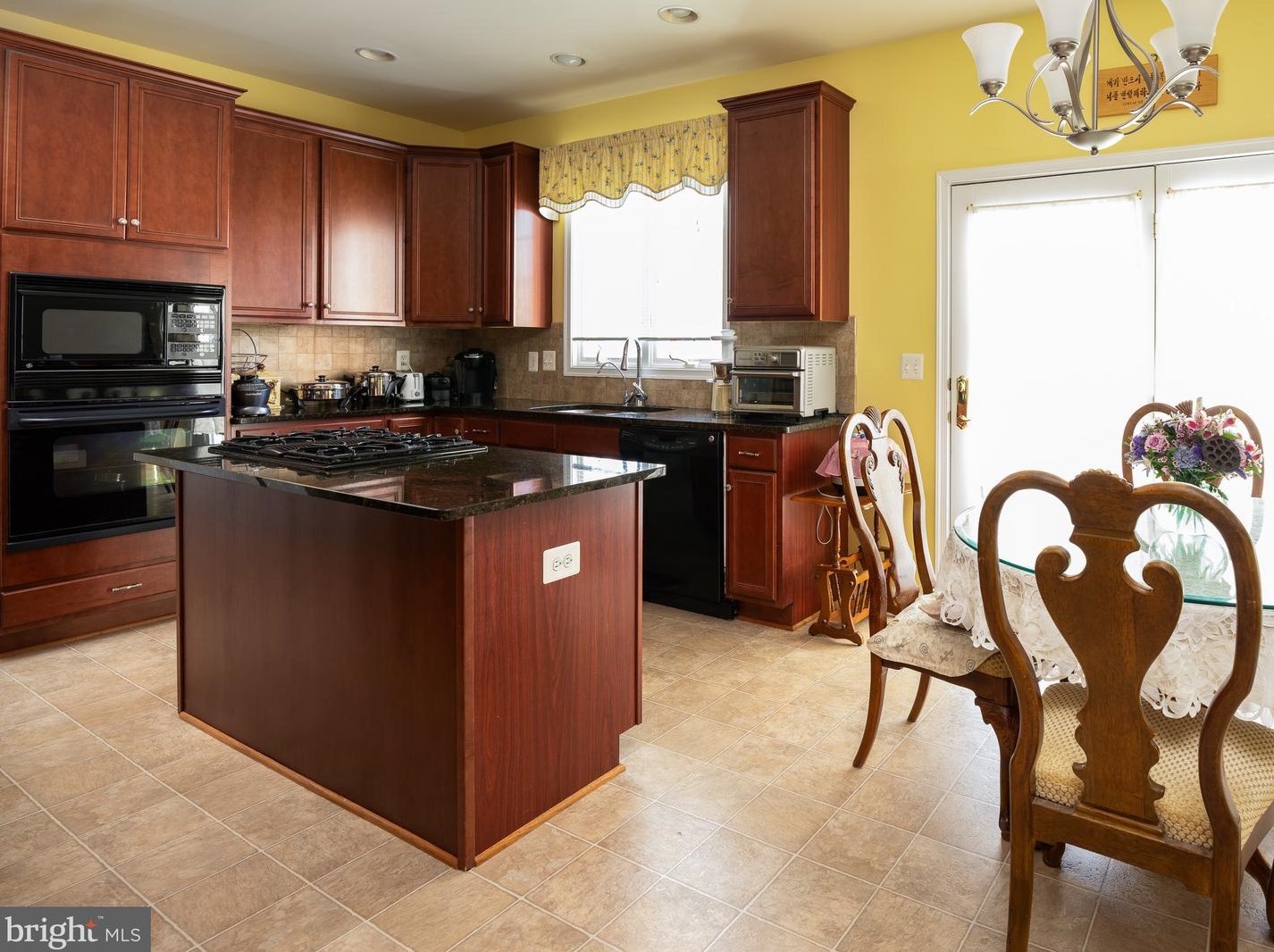 2313 Stoneridge Rd, Winchester VA  22601-2874 exterior