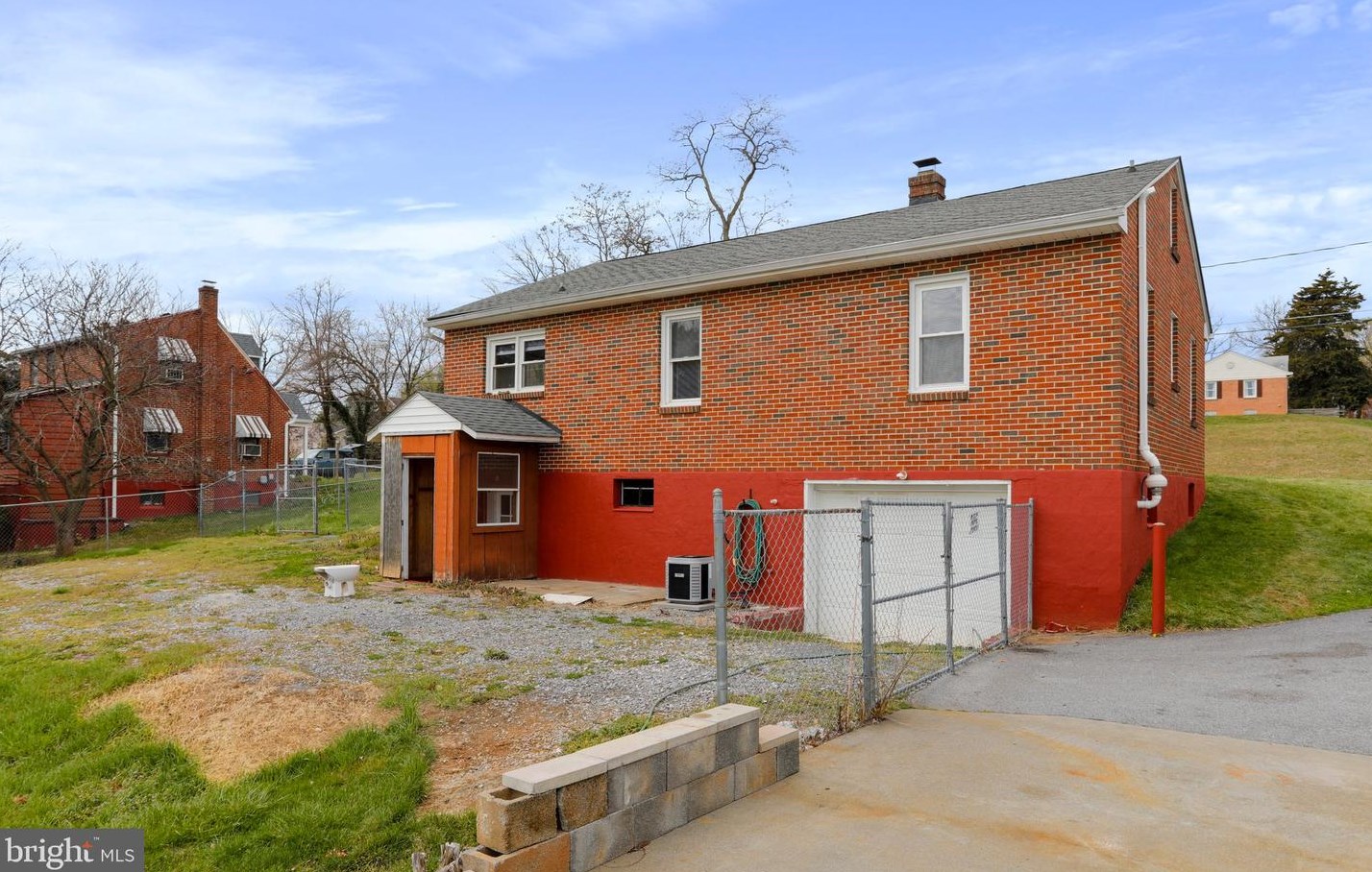 2428 Massanutten Ter, Winchester VA  22601-2750 exterior