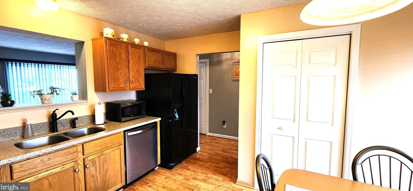 2945 Sorrell Ct, Winchester VA  22601-3498 exterior